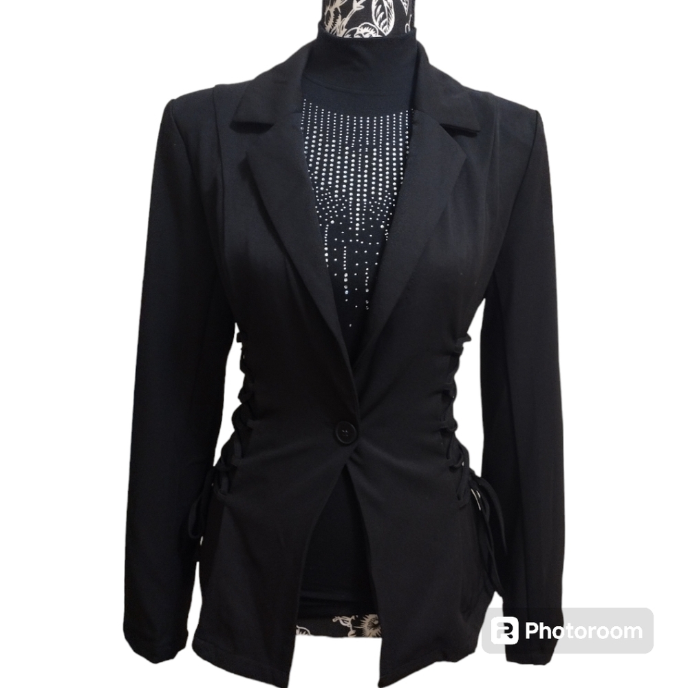 Olivia Jordan Sleeveless Mock Neck Top W/ Shein EZWear Tie Sides Blazer